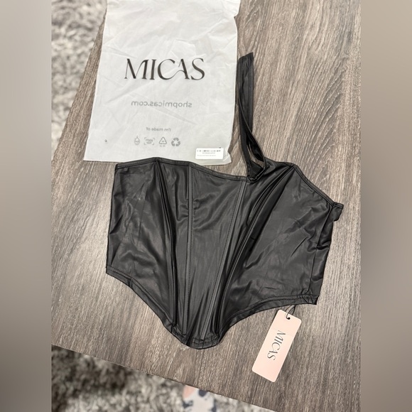 NWT Micas Clothing Reseller Bundle - Picture 13 of 16